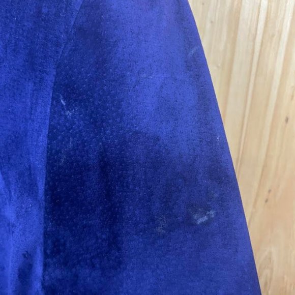 Danier Suede Set - Picture 7 of 10